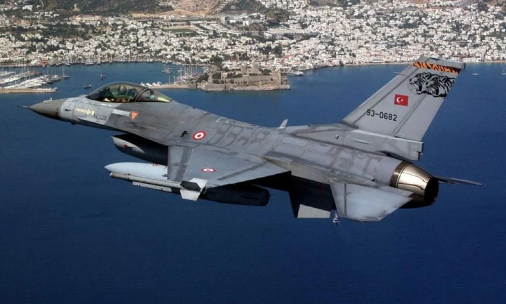 Η Τουρκία προκαλεί ξανά - Πτήσεις πάνω από ελληνικά νησιά - Η θέση της Ελλάδας